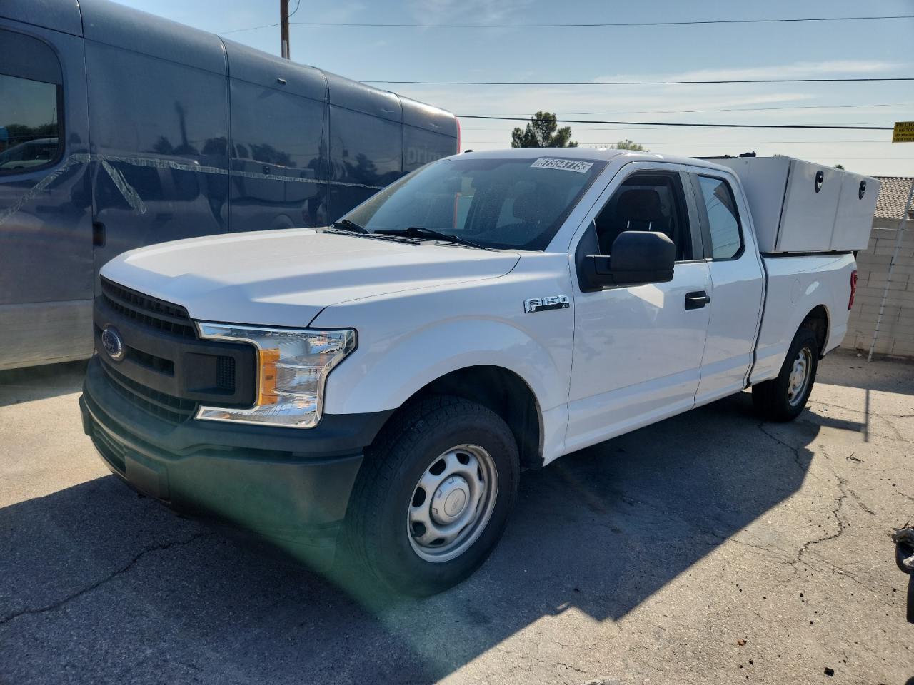 FORD F-150 SUPER CAB