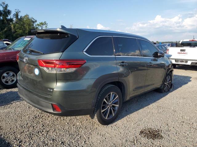 2017 TOYOTA HIGHLANDER SE 5TDKZRFH7HS216548