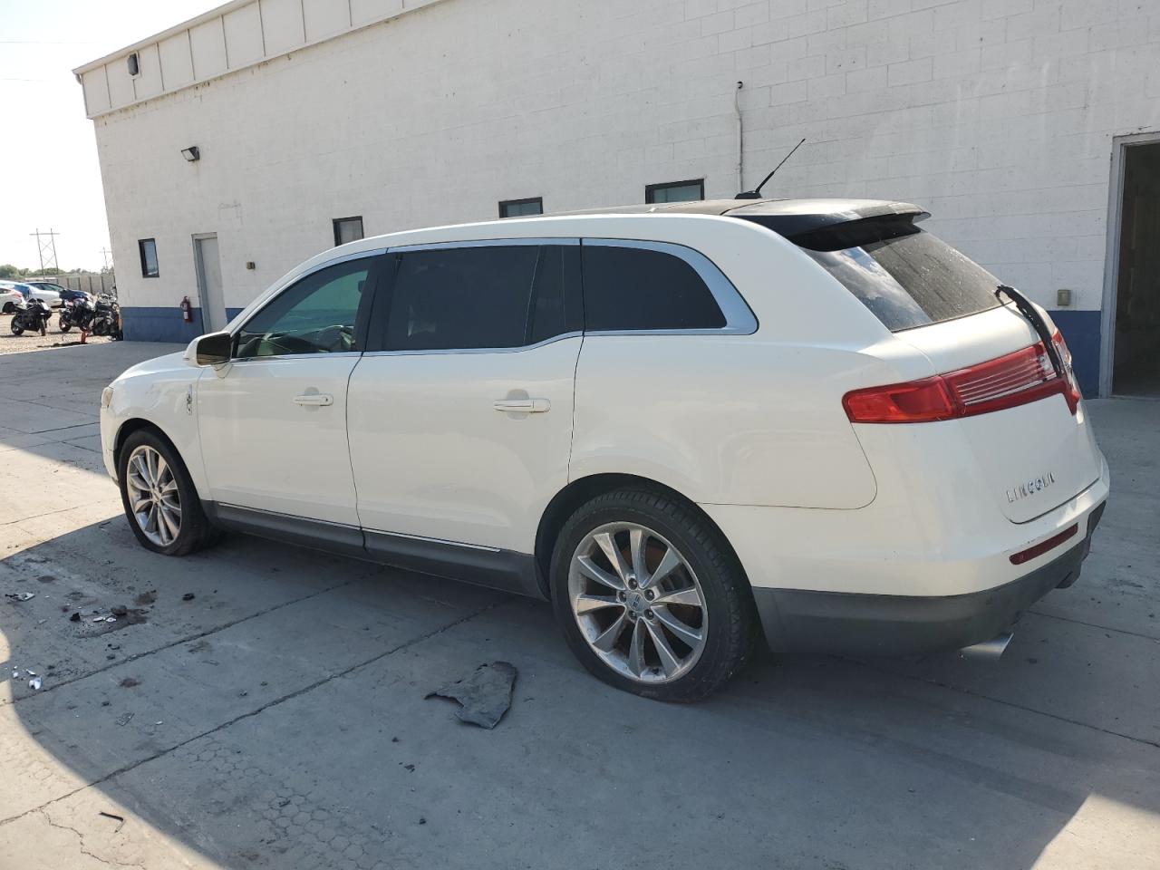 LINCOLN MKT
