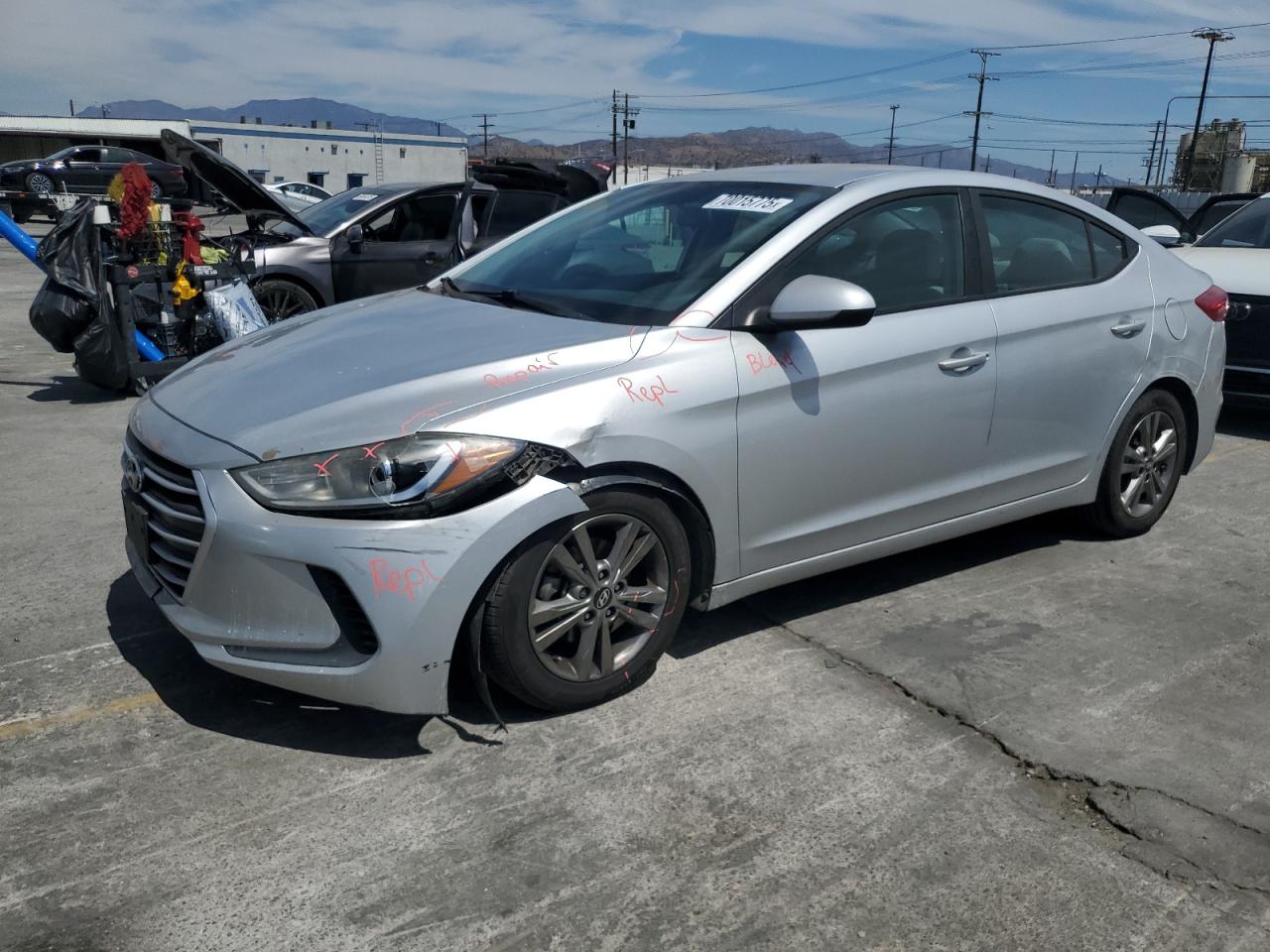 HYUNDAI ELANTRA SE