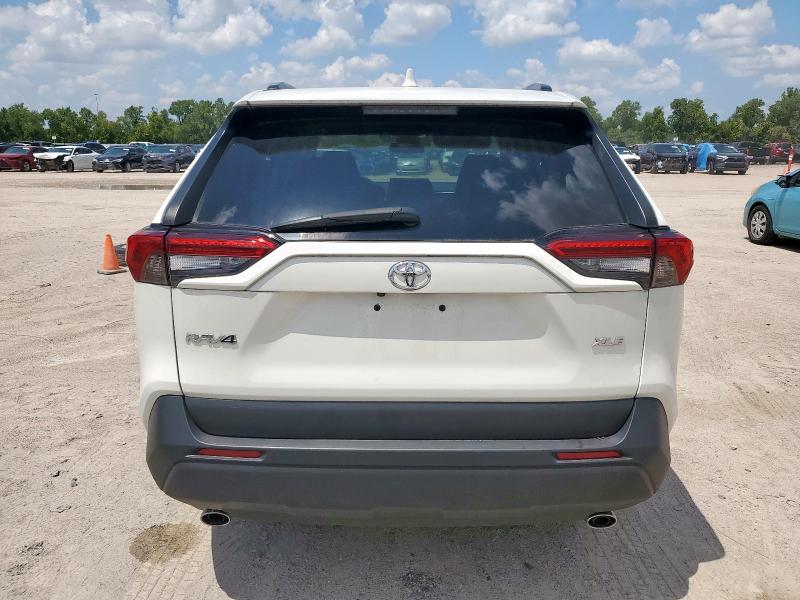 2021 TOYOTA RAV4 XLE P 2T3C1RFV2MW103987