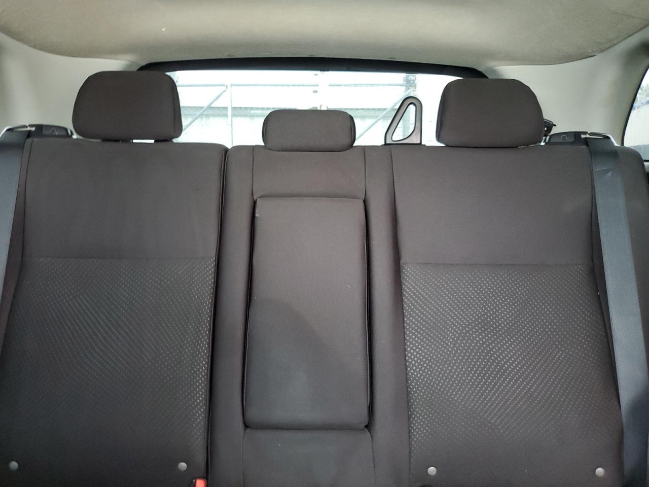 MITSUBISHI OUTLANDER ES