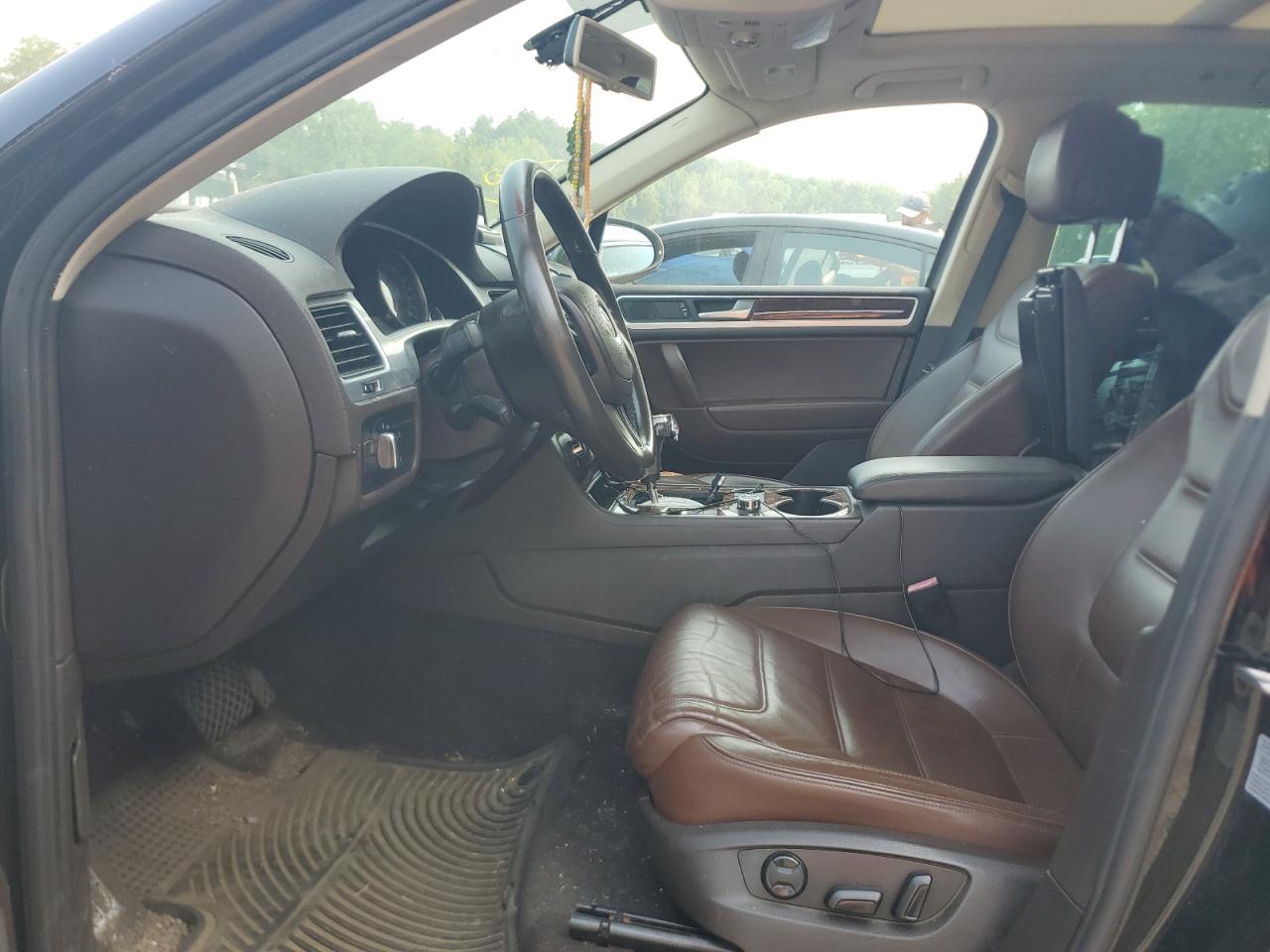 VOLKSWAGEN TOUAREG V6