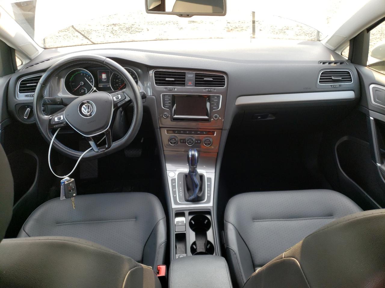 VOLKSWAGEN E-GOLF SEL PREMIUM