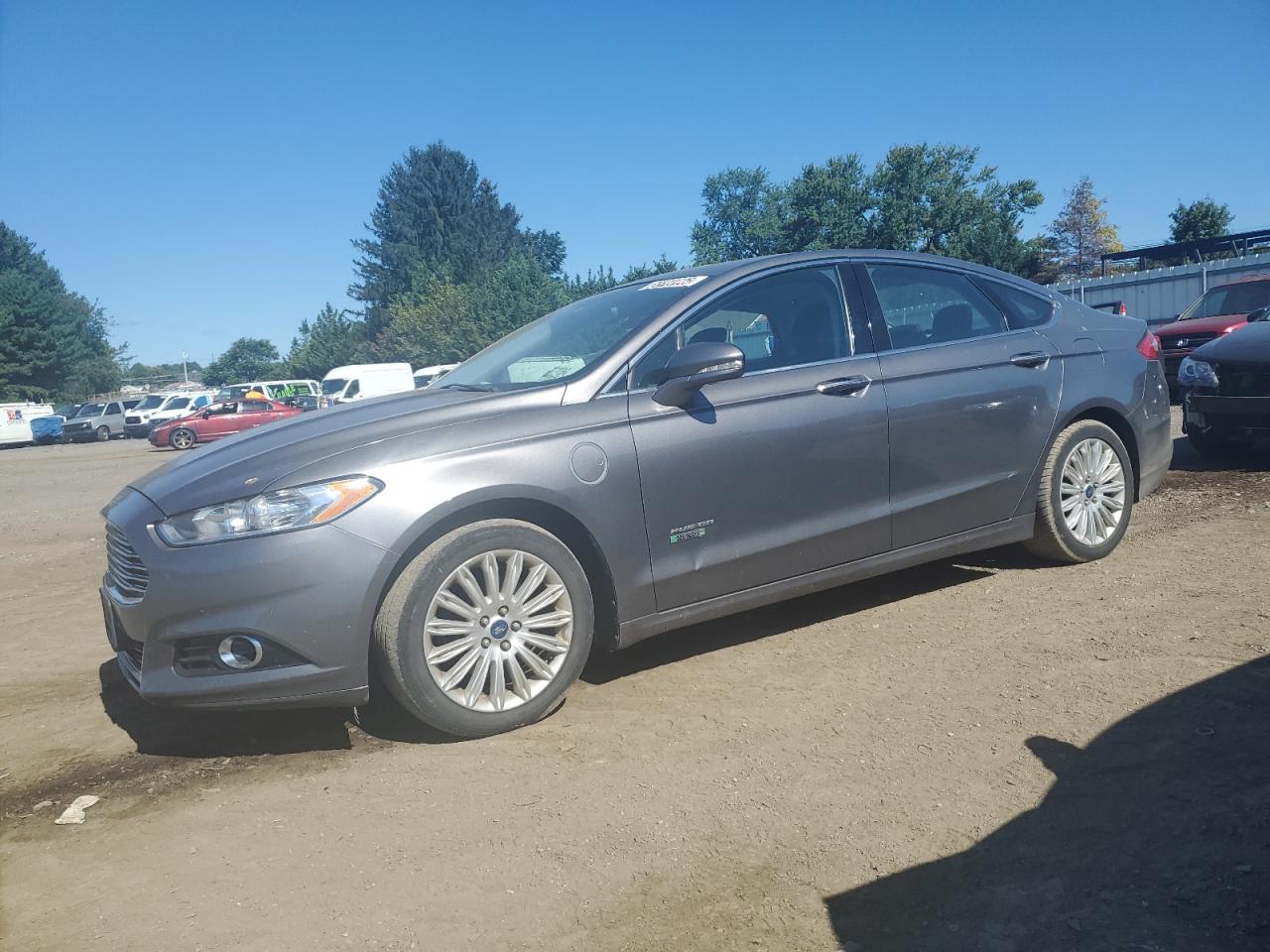 FORD FUSION TITANIUM PHEV