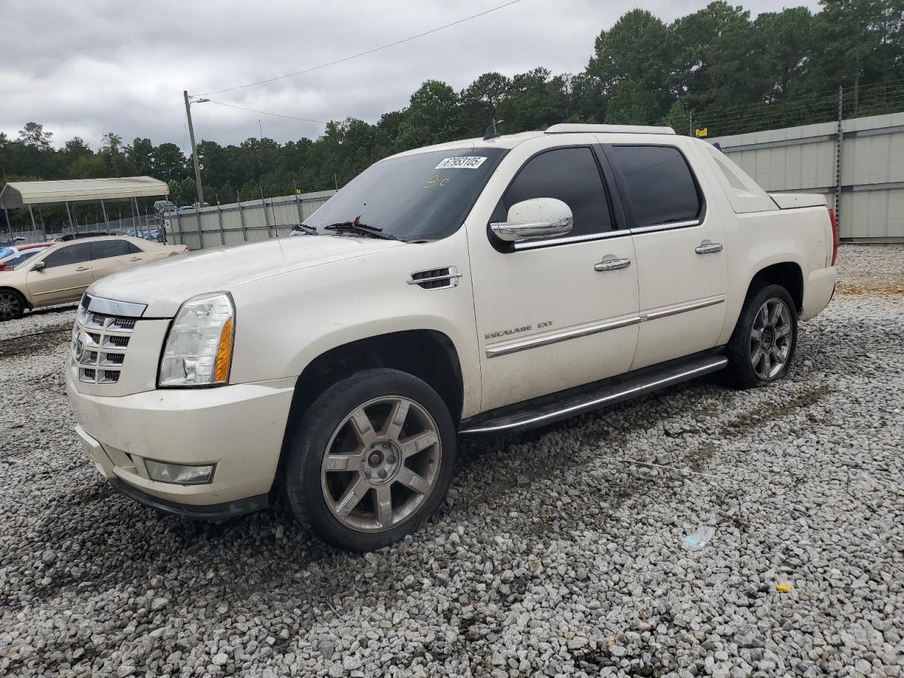 CADILLAC ESCALADE EXT LUXURY