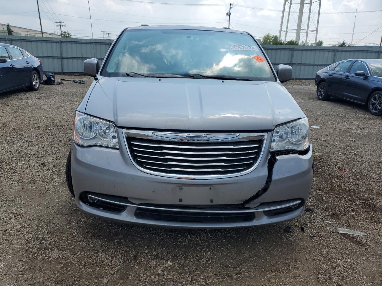 CHRYSLER TOWN & COUNTRY TOURING