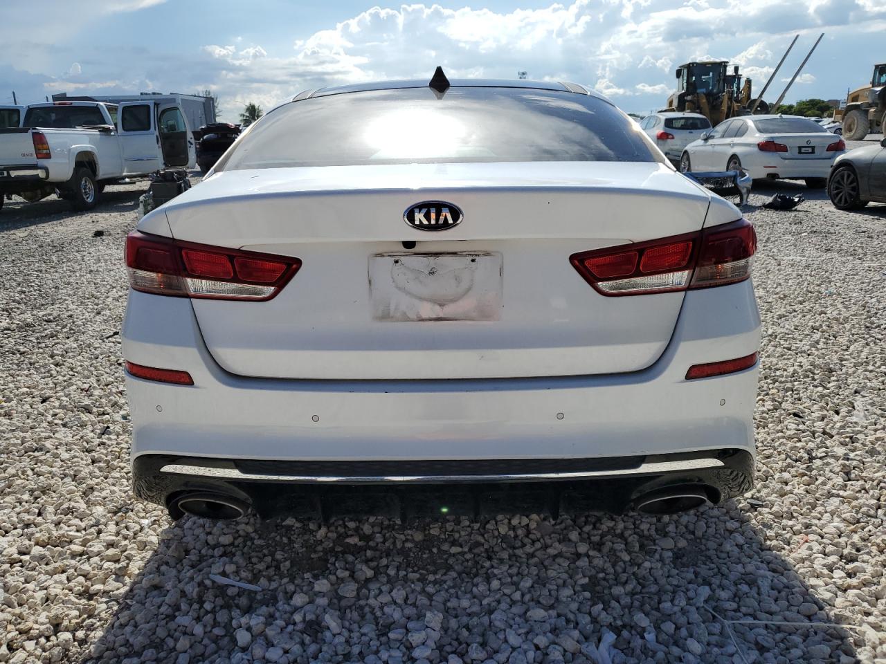 KIA OPTIMA LX