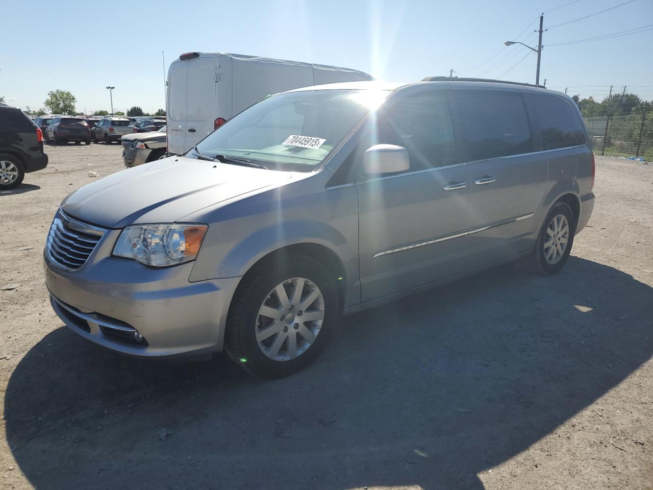 CHRYSLER TOWN & COUNTRY TOURING