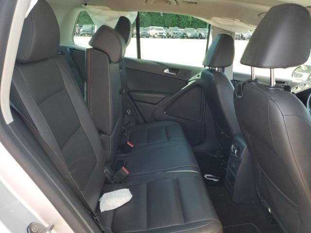 2016 VOLKSWAGEN TIGUAN S WVGBV7AX9GW610609