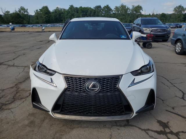 2018 LEXUS IS 300 JTHC81D29J5027532