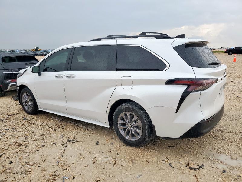 2023 TOYOTA SIENNA XLE 5TDYRKEC9PS168685