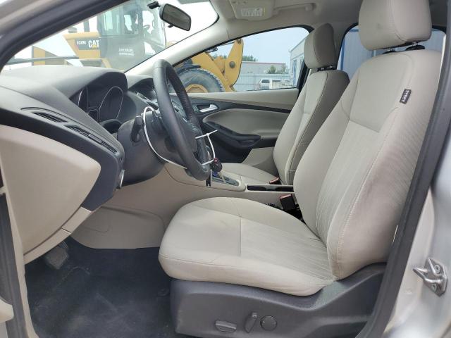 2015 FORD FOCUS SE 1FADP3K28FL221677