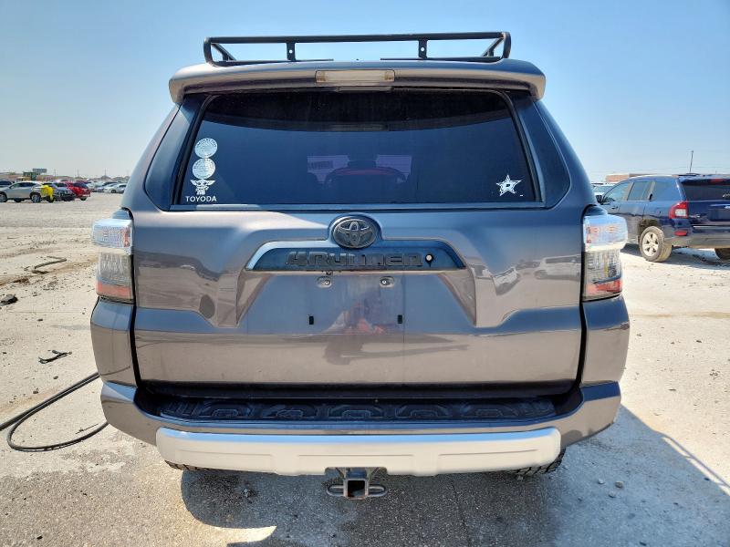 2017 TOYOTA 4RUNNER SR JTEBU5JR9H5470870