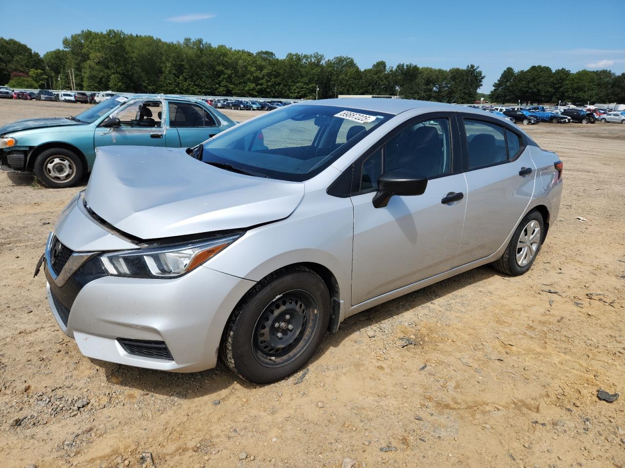 NISSAN VERSA S