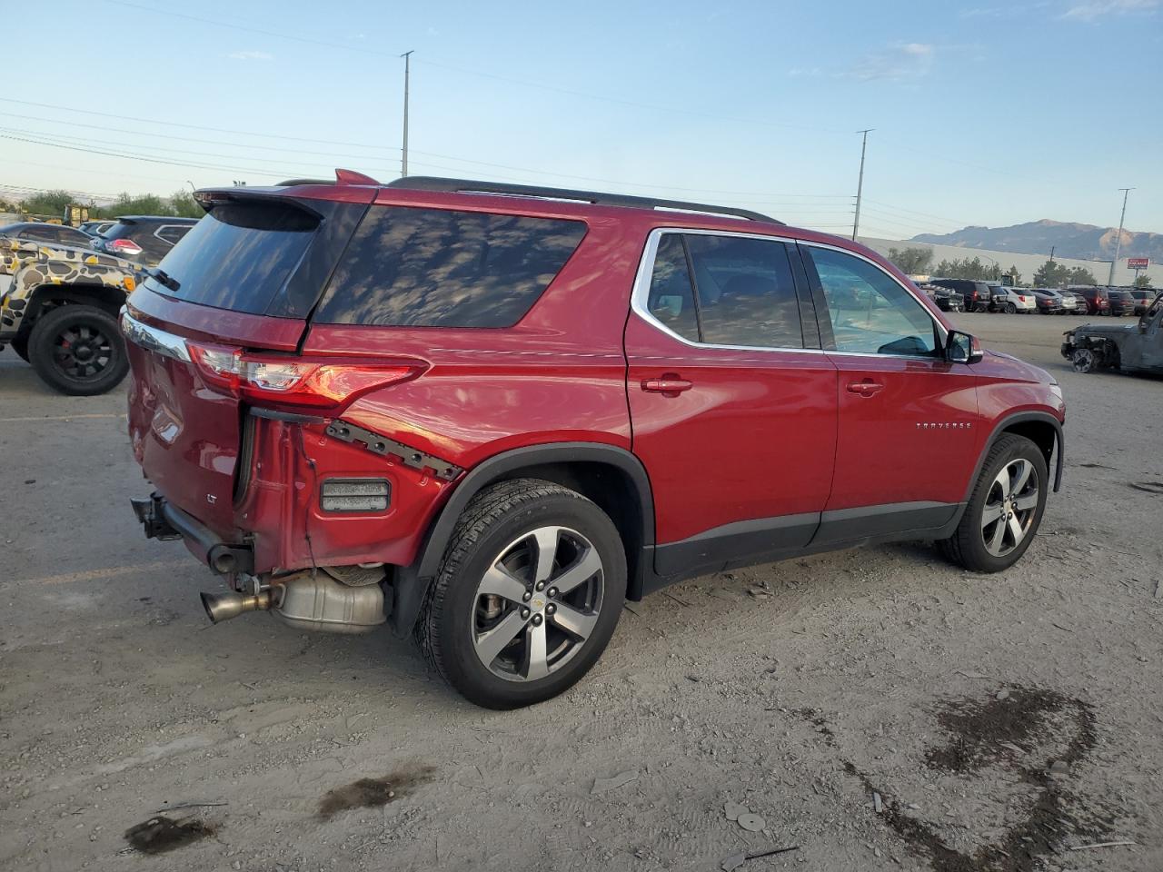 CHEVROLET TRAVERSE LT