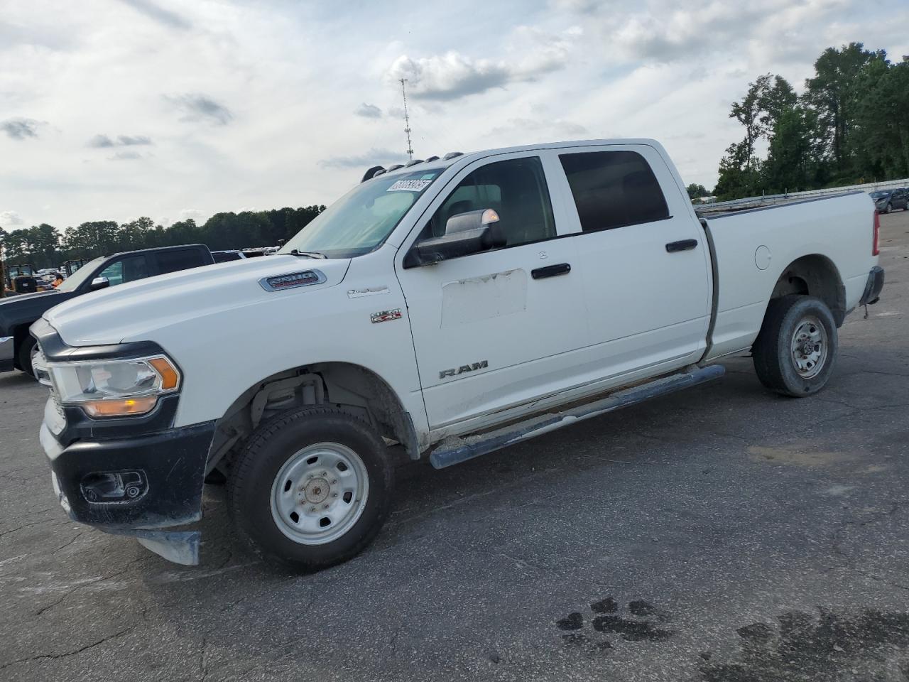 RAM 2500 TRADESMAN