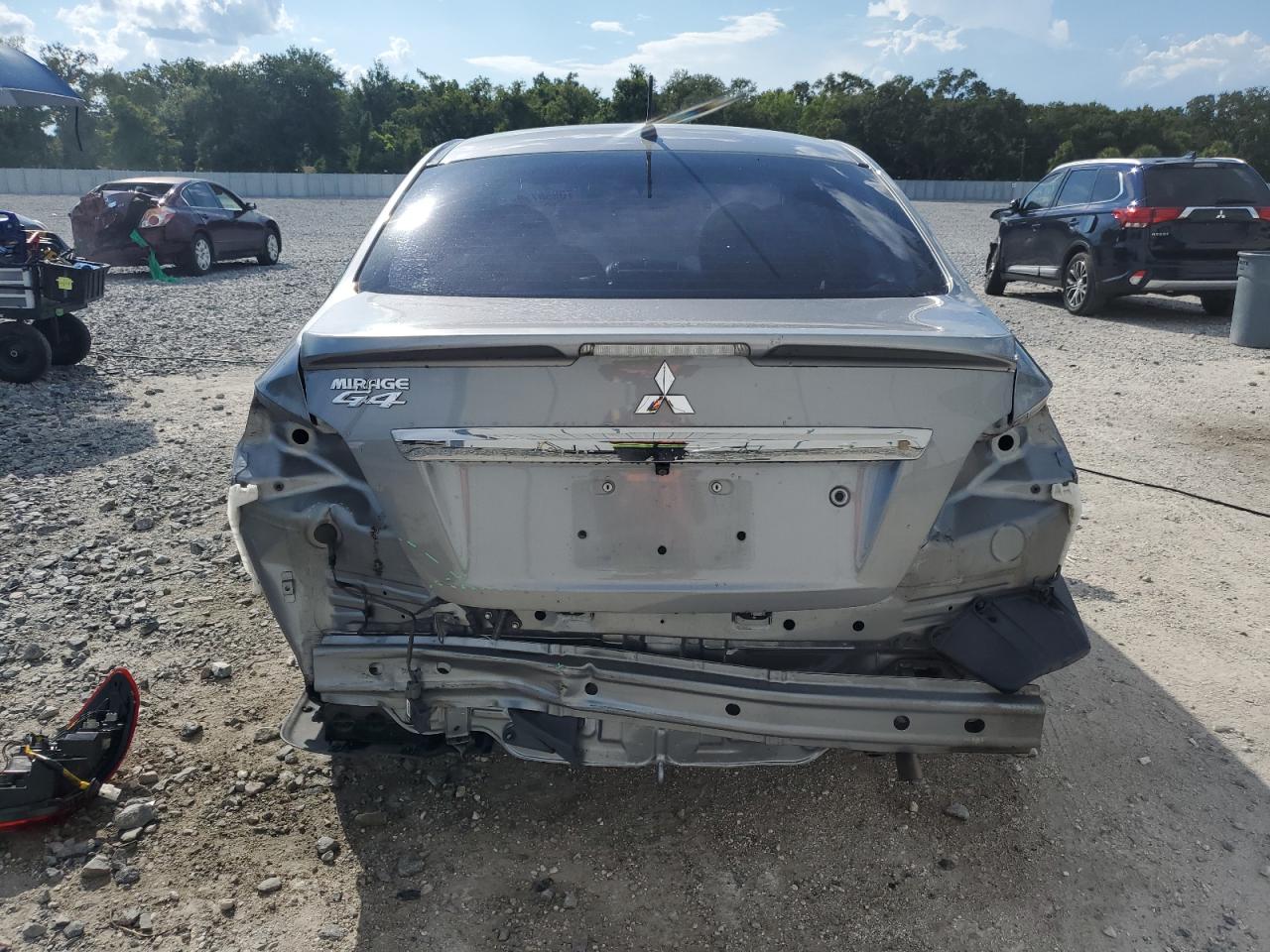 MITSUBISHI MIRAGE G4 SE