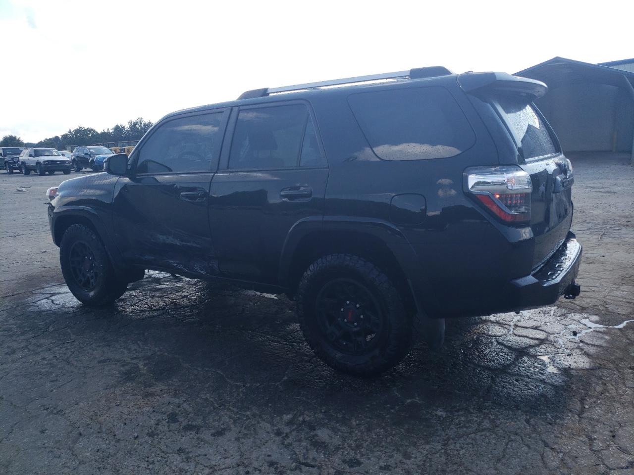 TOYOTA 4RUNNER SR5