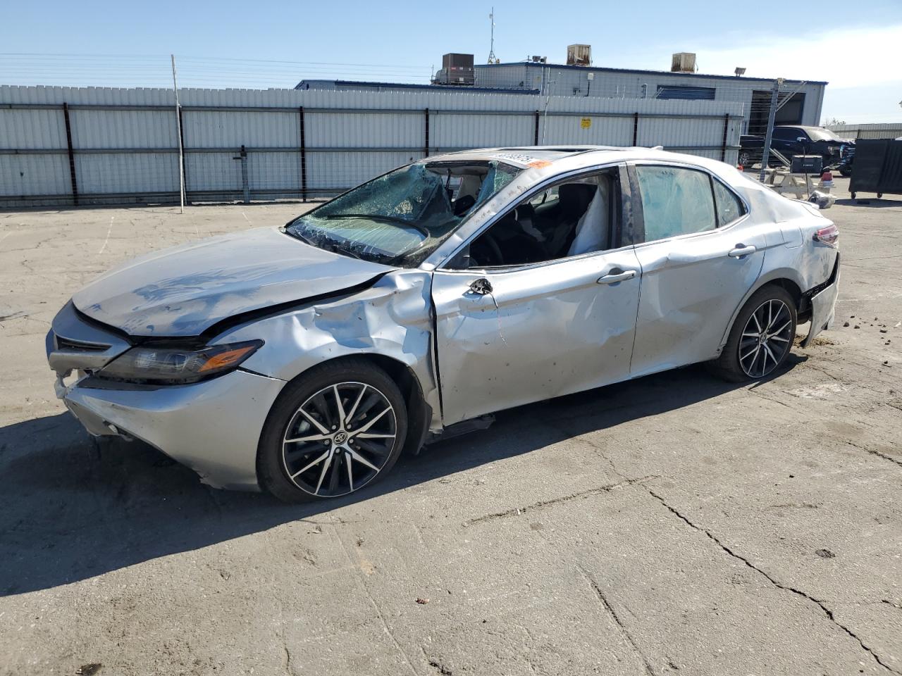 TOYOTA CAMRY SE NIGHT SHADE