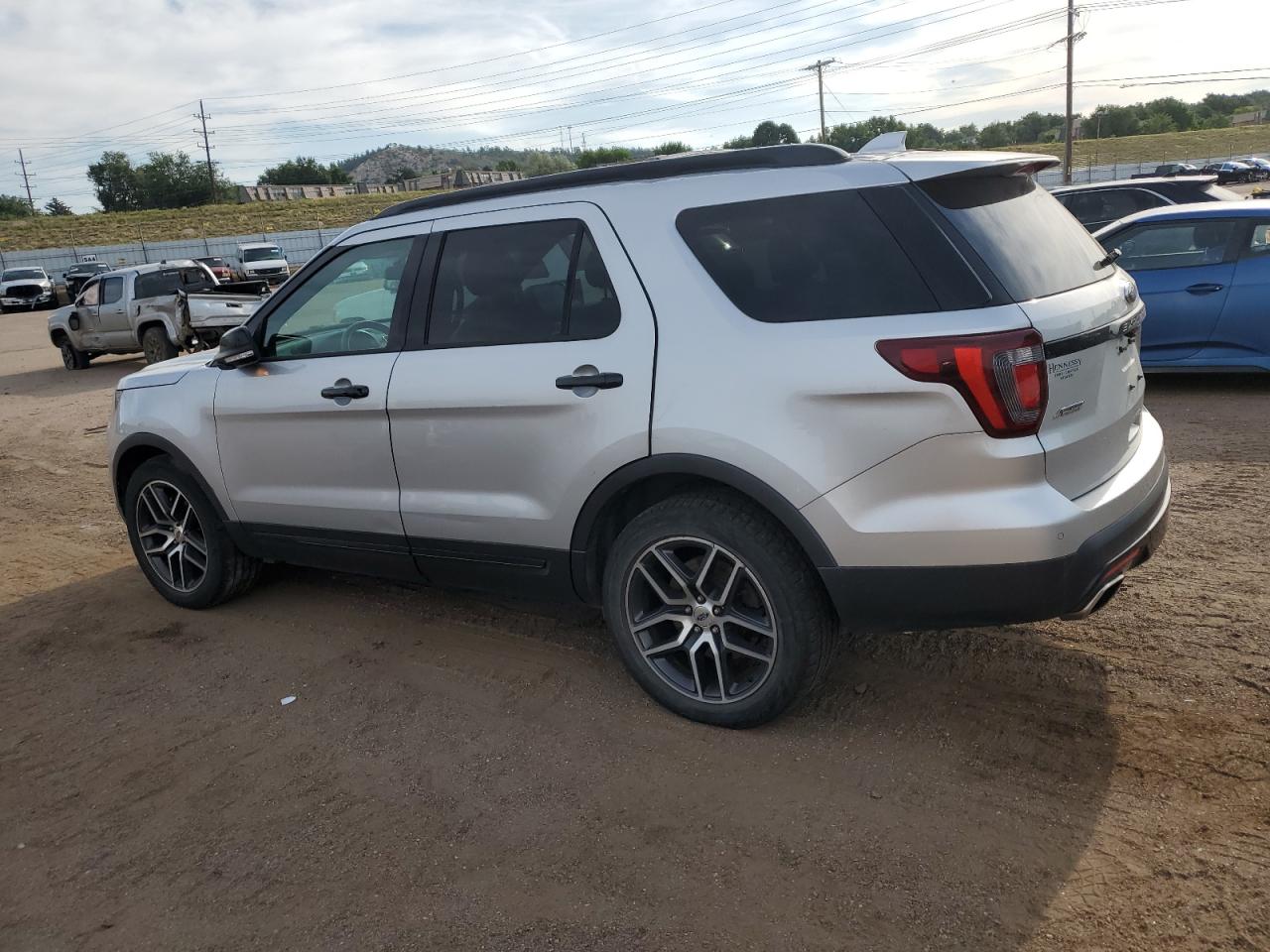 FORD EXPLORER SPORT