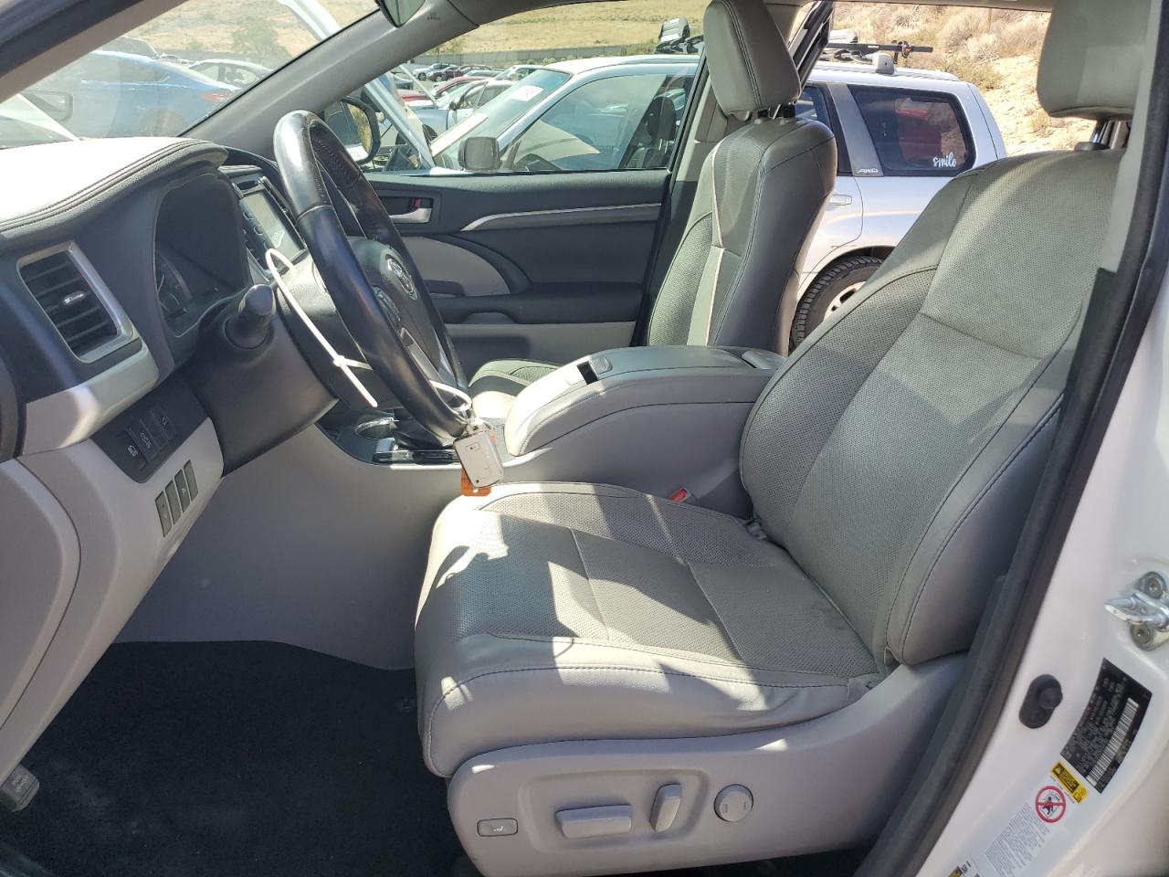 TOYOTA HIGHLANDER LIMITED