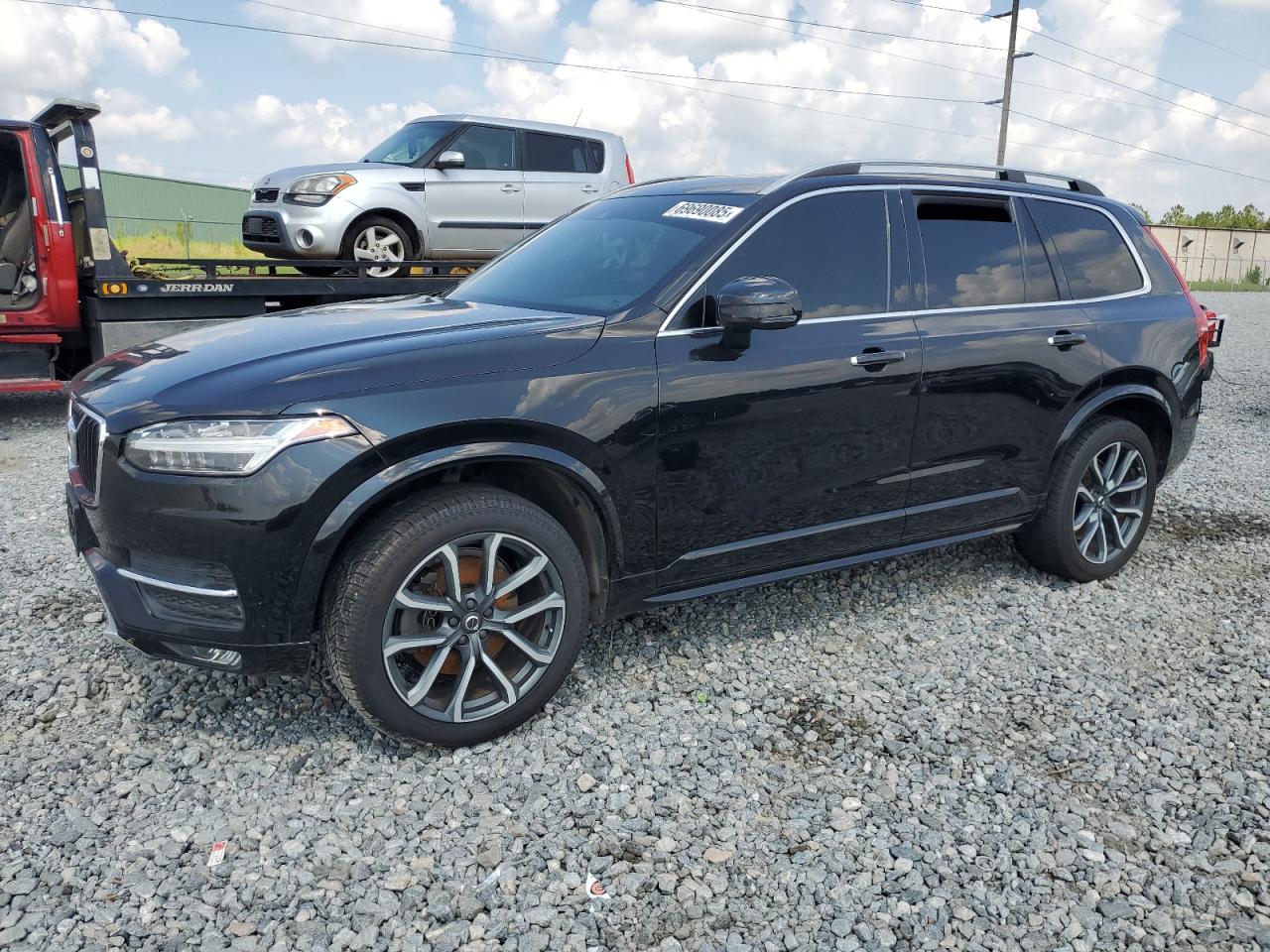 VOLVO XC90 T6 MOMENTUM
