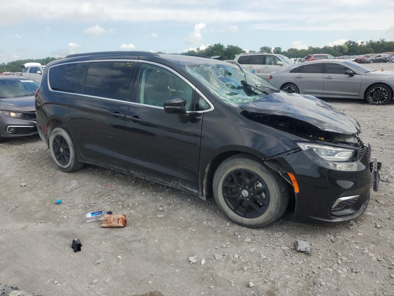 CHRYSLER PACIFICA TOURING L