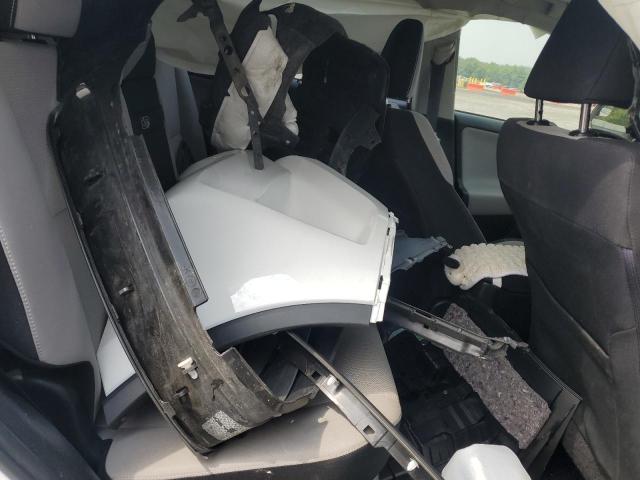 2017 TOYOTA RAV4 HV LE JTMRJREV4HD093140
