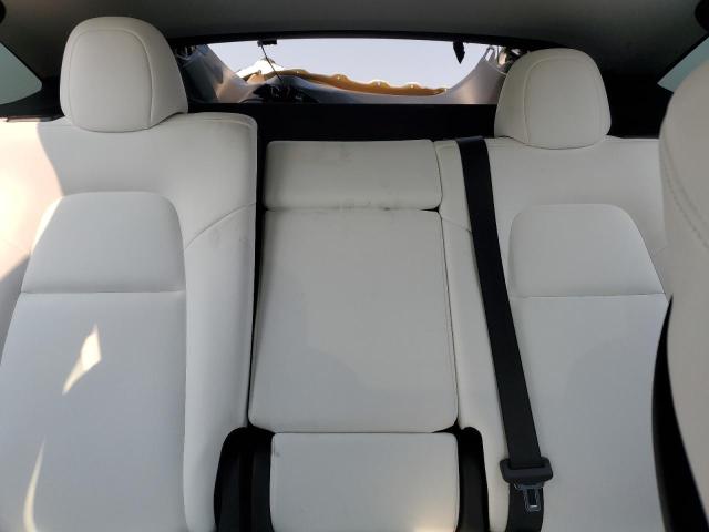 2024 TESLA MODEL Y 7SAYGDEE6RF127377