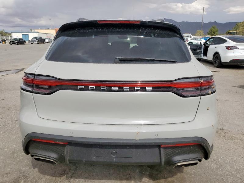 2024 PORSCHE MACAN BASE WP1AA2A54RLB05271
