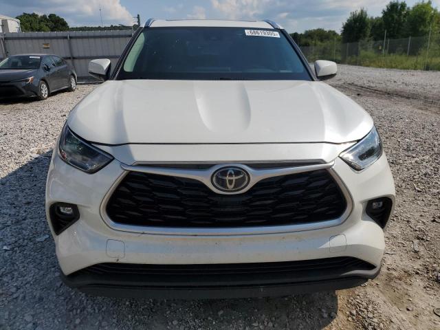 2021 TOYOTA HIGHLANDER XLE 5TDGZRAH6MS043712
