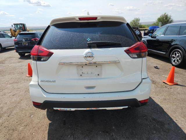 2017 NISSAN ROGUE S KNMAT2MT7HP511137