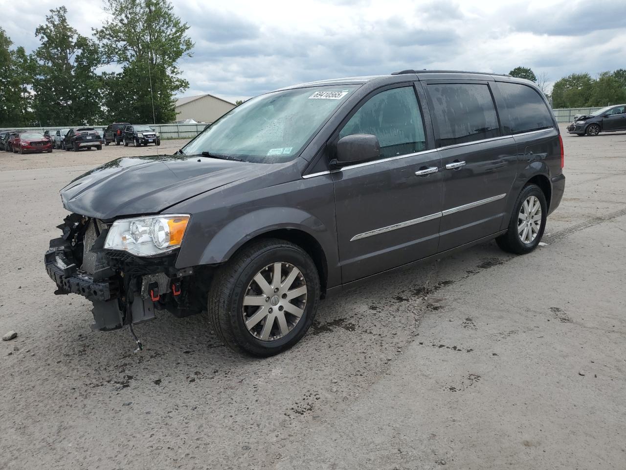 CHRYSLER TOWN & COUNTRY TOURING