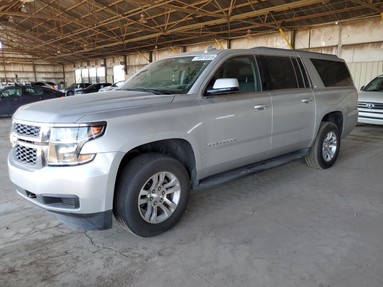 CHEVROLET SUBURBAN C1500 LT