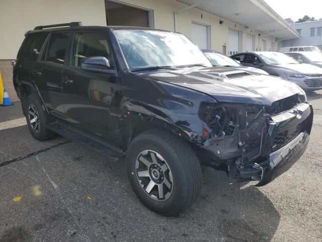 2024 TOYOTA 4RUNNER SR JTEPU5JR7R6226068