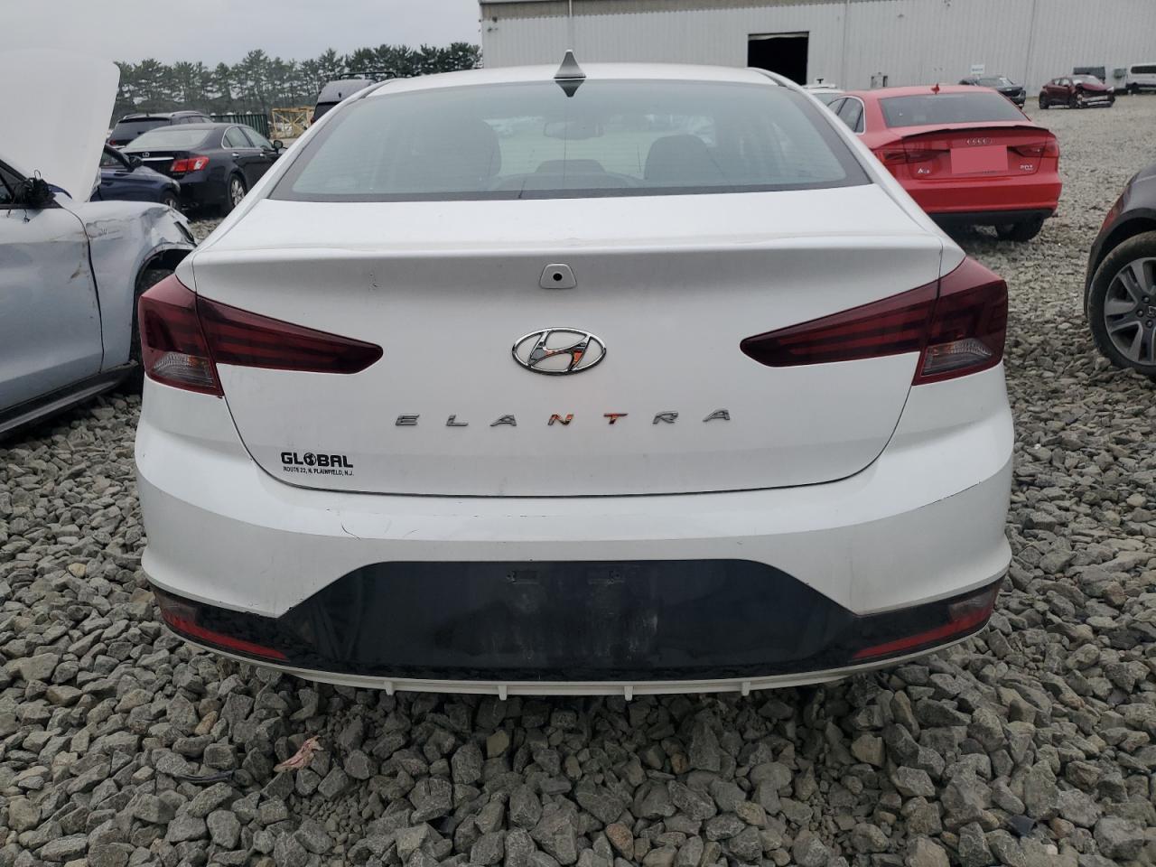 HYUNDAI ELANTRA SEL