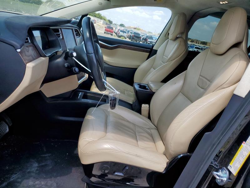 2017 TESLA MODEL X 5YJXCBE24HF039358