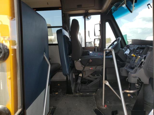 2021 FREIGHTLINER CHASSIS B2 #3286594170