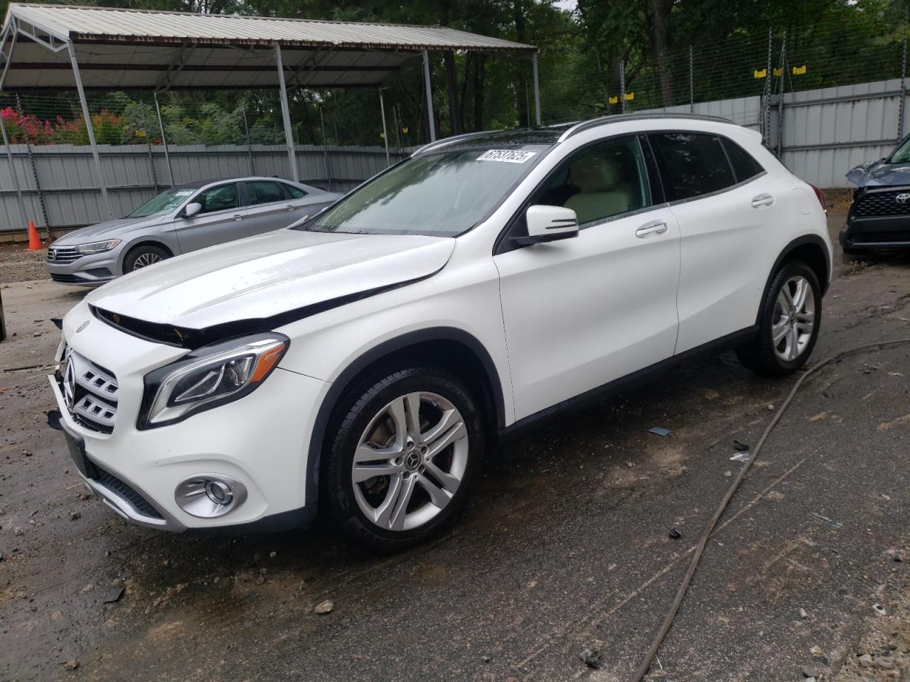 MERCEDES-BENZ GLA-CLASS 250 4MATIC