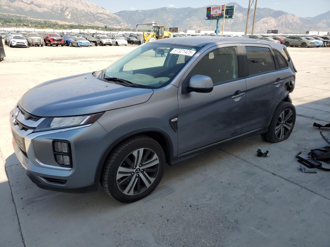 MITSUBISHI OUTLANDER ES
