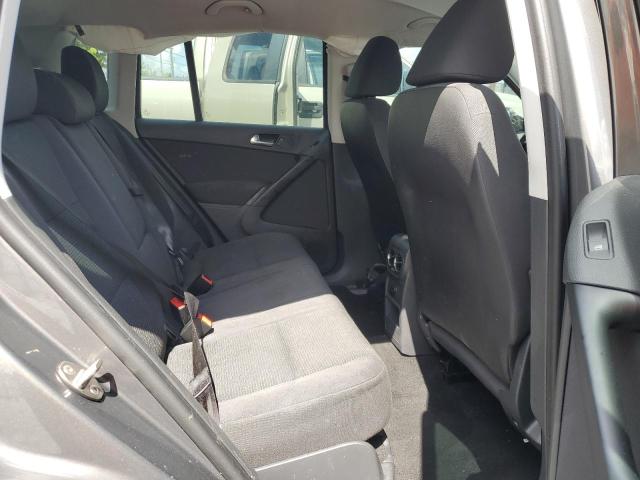 2015 VOLKSWAGEN TIGUAN S WVGAV7AX7FW612448