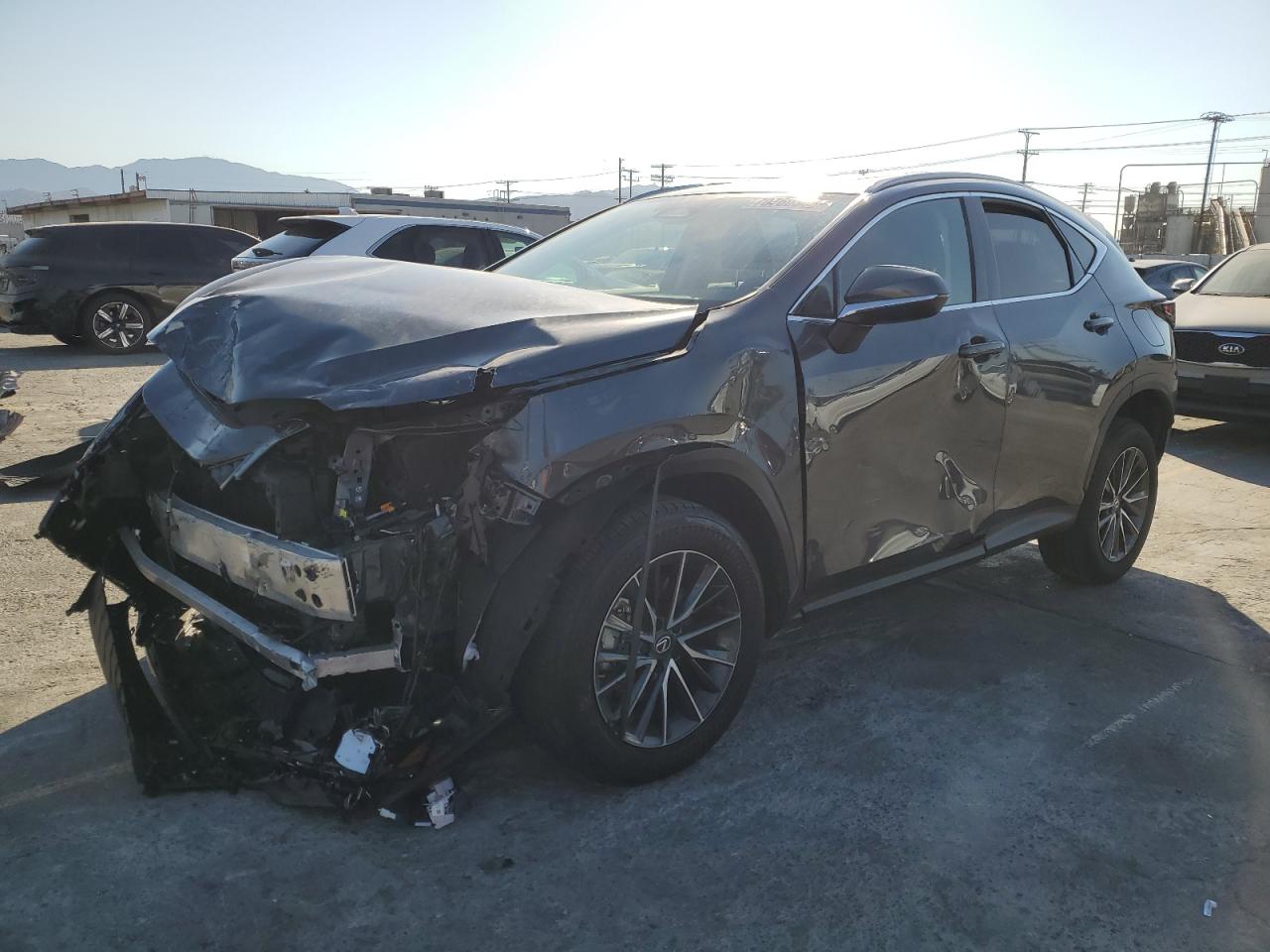 LEXUS NX 350H BASE