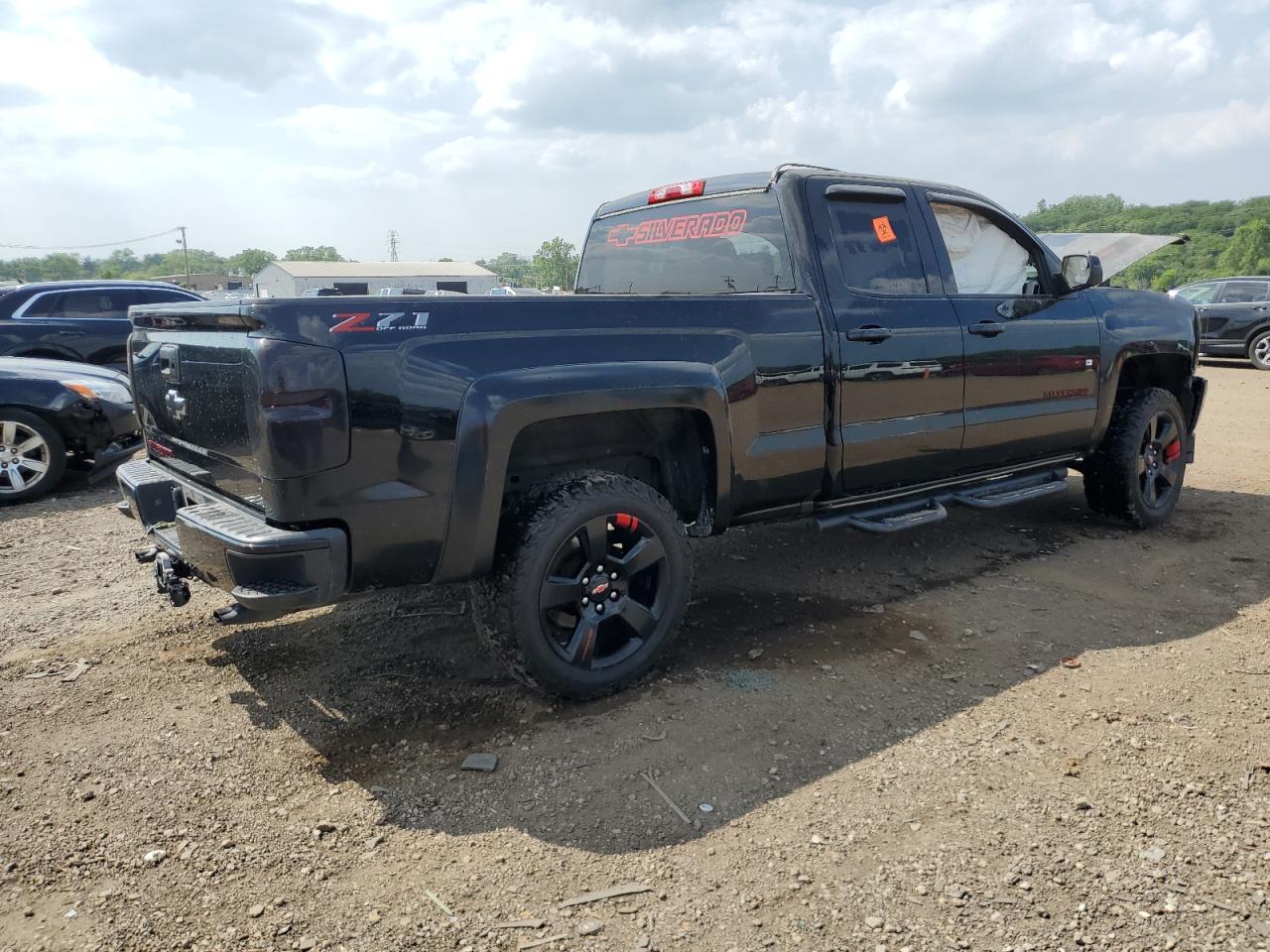 CHEVROLET SILVERADO K1500 LT