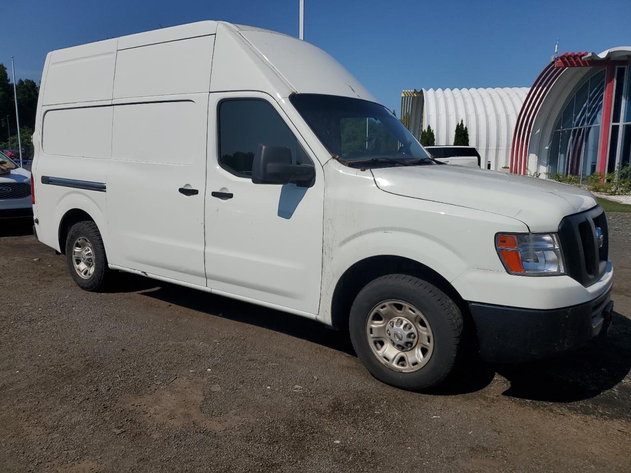 NISSAN NV2500 2500 S