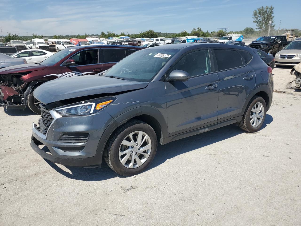 HYUNDAI TUCSON SE