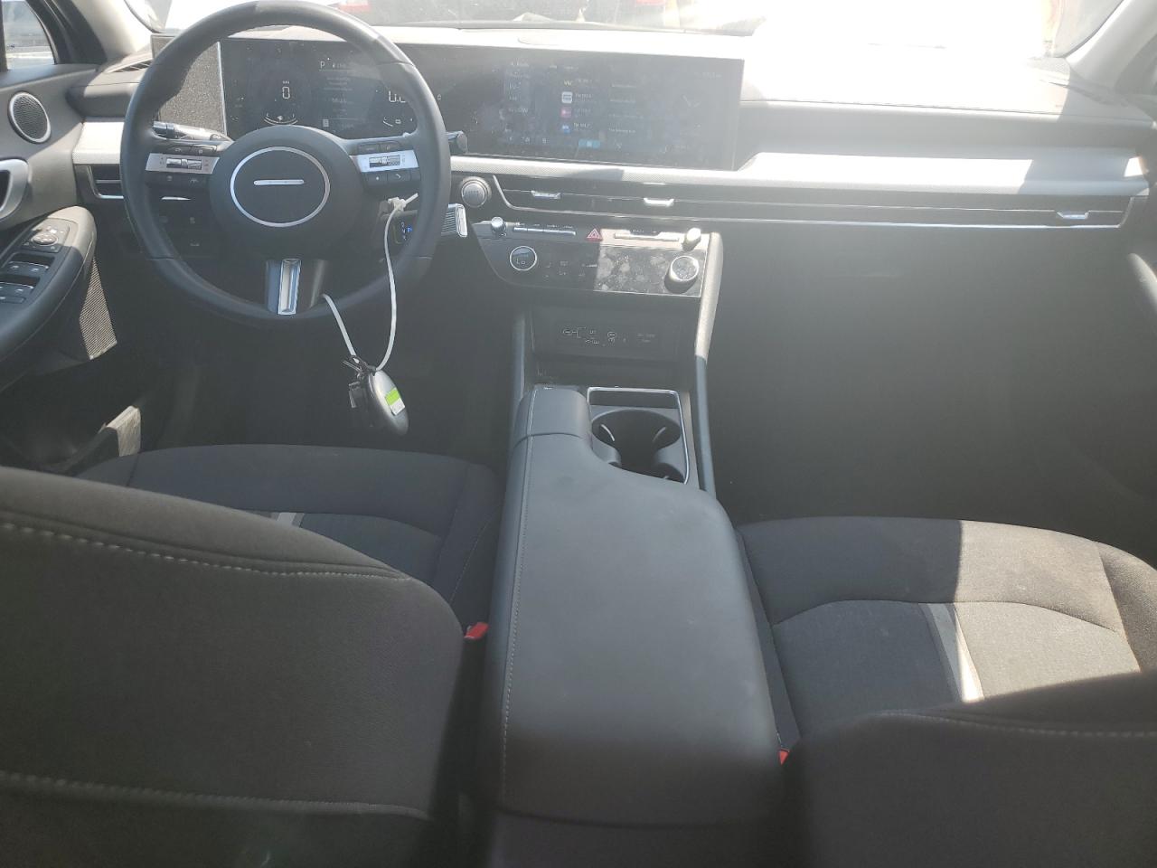 HYUNDAI SONATA HYBRID