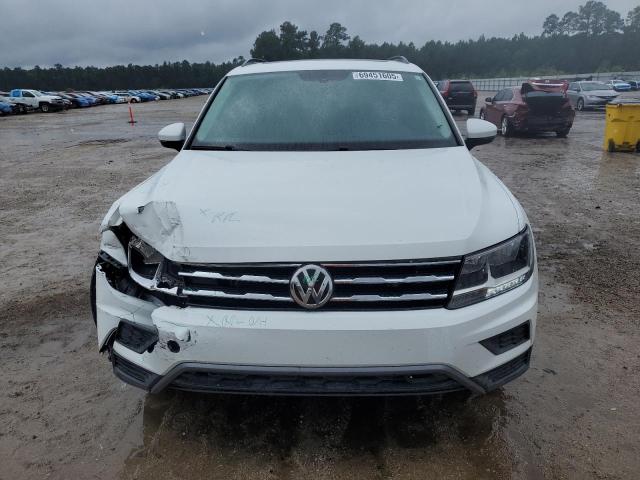 2018 VOLKSWAGEN TIGUAN SE 3VV3B7AXXJM209550