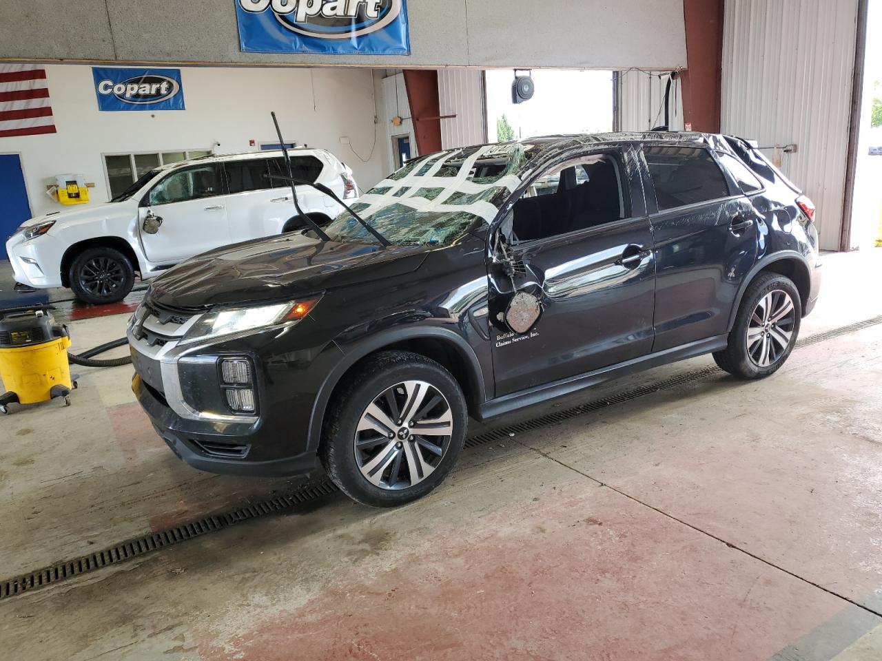MITSUBISHI OUTLANDER ES