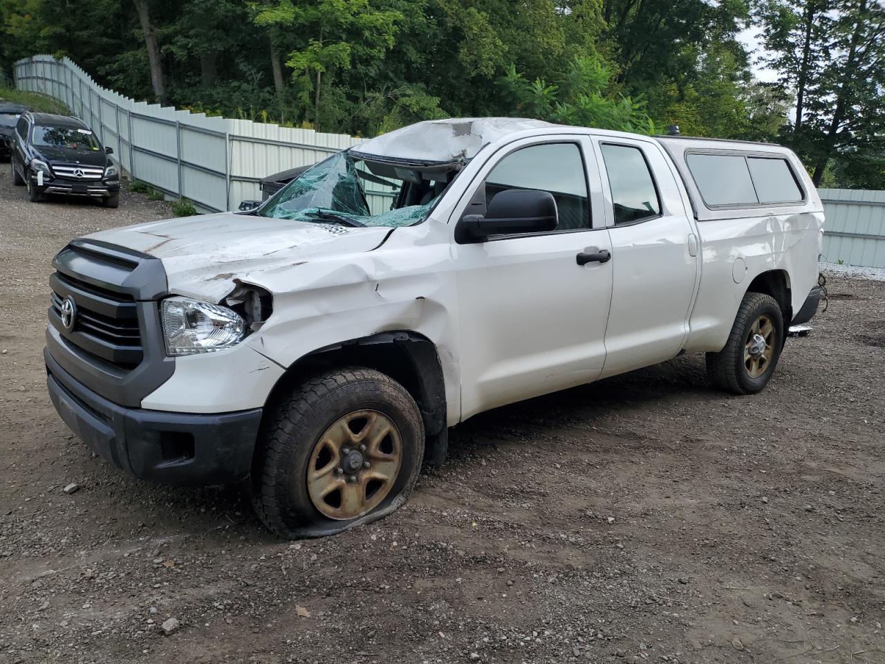 TOYOTA TUNDRA DOUBLE CAB SR